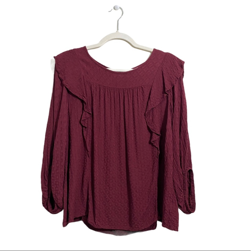 Universal Thread Size Small Peasant Top Ruffle - Picture 8 of 8